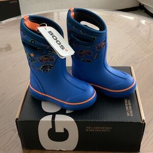 BOGS Kids' Boots in Blue with Orange Trim